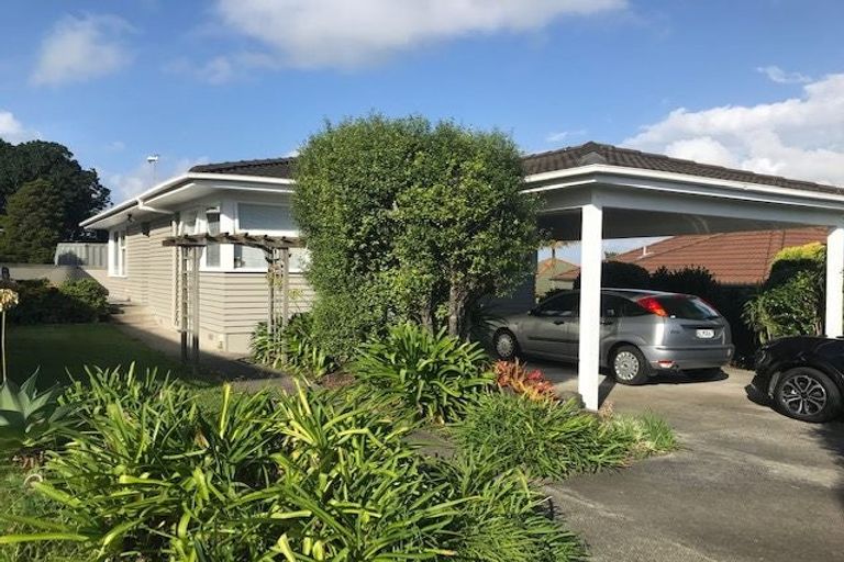 Photo of property in 2/8 Waterloo Street, Howick, Auckland, 2014