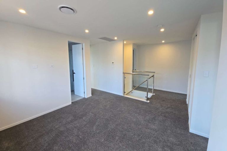 Photo of property in 14 Grand Ridge Avenue, Flat Bush, Auckland, 2019
