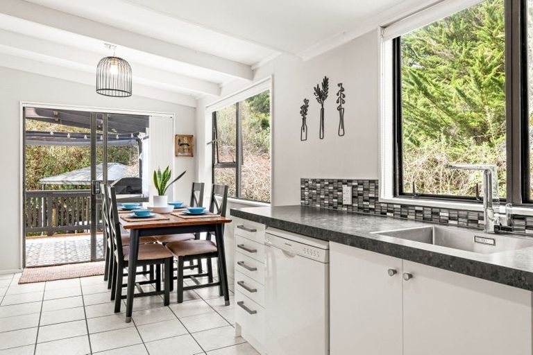 Photo of property in 9 Reeve Drive, Havelock North, 4130