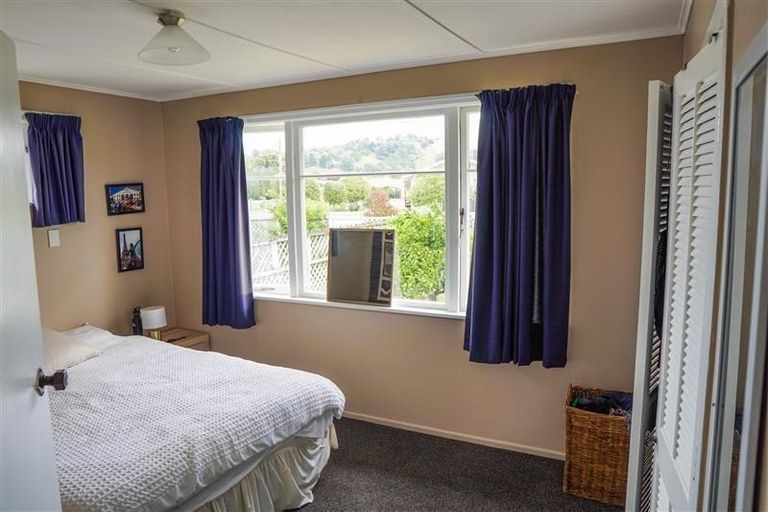 Photo of property in 1 Harrow Street, Taradale, Napier, 4112