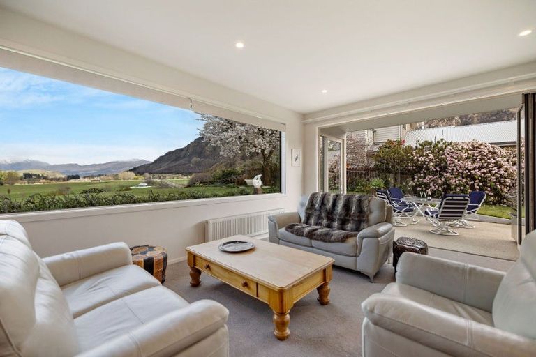 Photo of property in 4 Shaw Street, Arrowtown, 9302