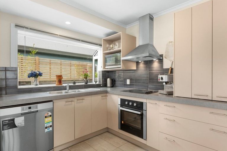 Photo of property in 57 Cumnor Terrace, Woolston, Christchurch, 8023