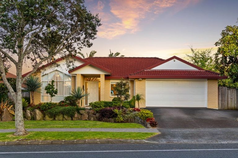 Photo of property in 136 Kilkenny Drive, East Tamaki Heights, Auckland, 2016
