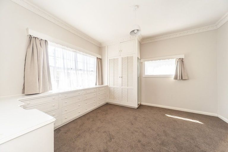 Photo of property in 8 Torridon Road, Miramar, Wellington, 6022