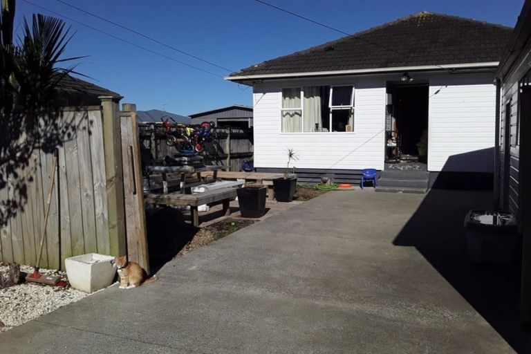 Photo of property in 88 Helvetia Road, Pukekohe, 2120