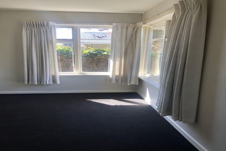 Photo of property in 125 Saint Martins Road, Saint Martins, Christchurch, 8022