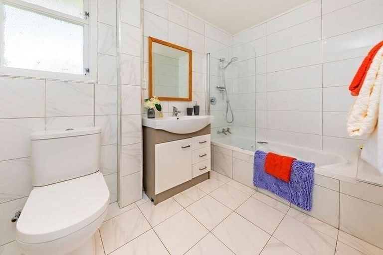 Photo of property in 13 Kirkella Crescent, Mangere East, Auckland, 2024