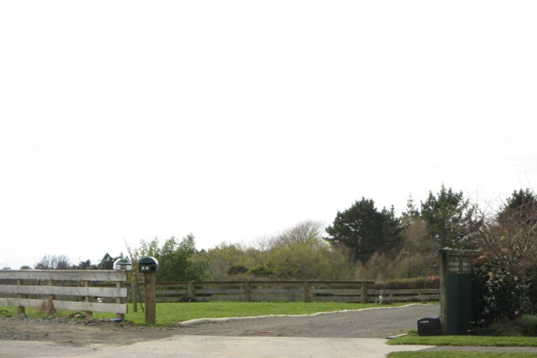 Photo of property in 26 Elizabeth Grove, Stratford, 4332