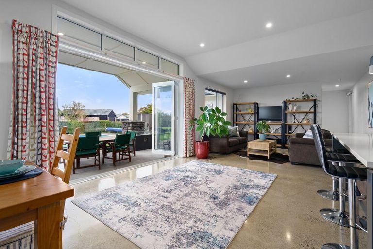 Photo of property in 13 Alan Livingston Drive, Cambridge, 3434