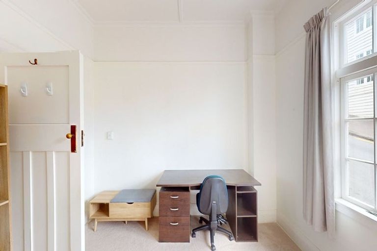 Photo of property in 51 Aurora Terrace, Kelburn, Wellington, 6012