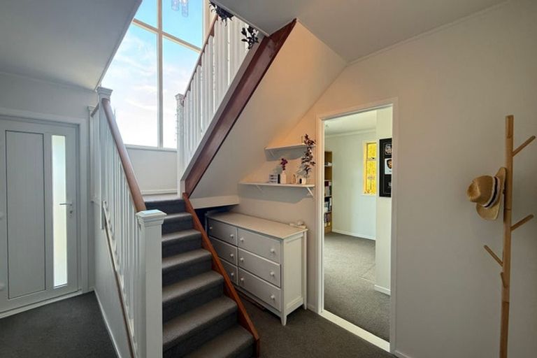 Photo of property in 108 Mountbatten Avenue, Hillcrest, Auckland, 0627