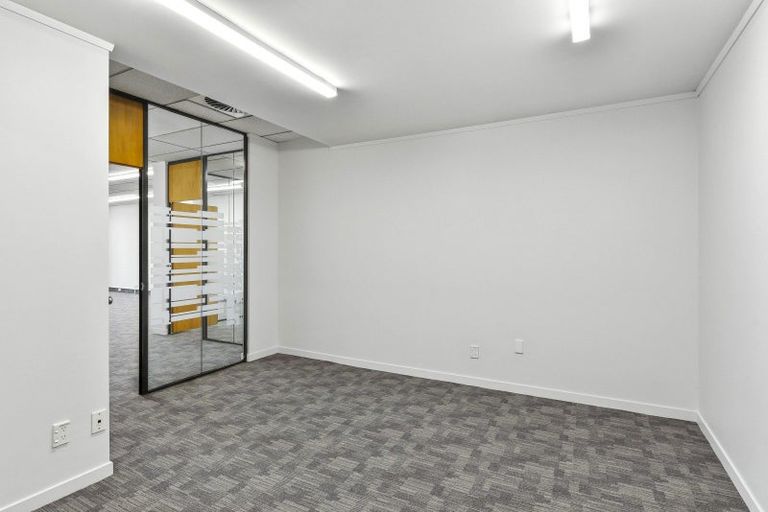 Photo of property in 224 Oxford Street, South Dunedin, Dunedin, 9012