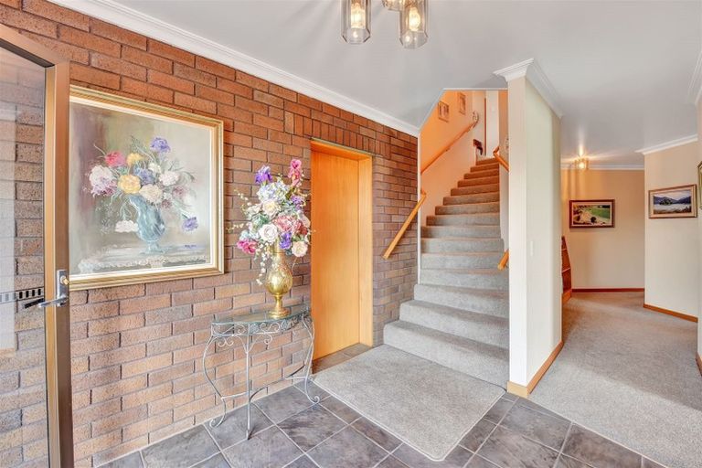 Photo of property in 11 Richardson Street, Britannia Heights, Nelson, 7010