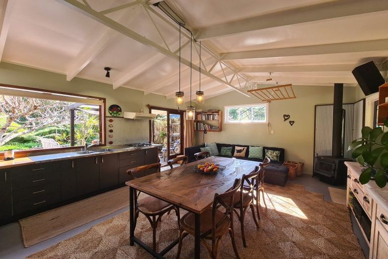 Photo of property in 395b Driving Creek Road, Coromandel, 3506