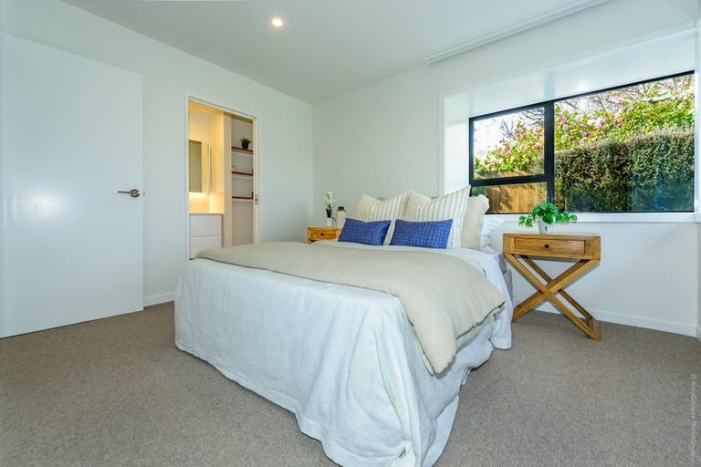 Photo of property in 3 Harlech Mews, Avonhead, Christchurch, 8042