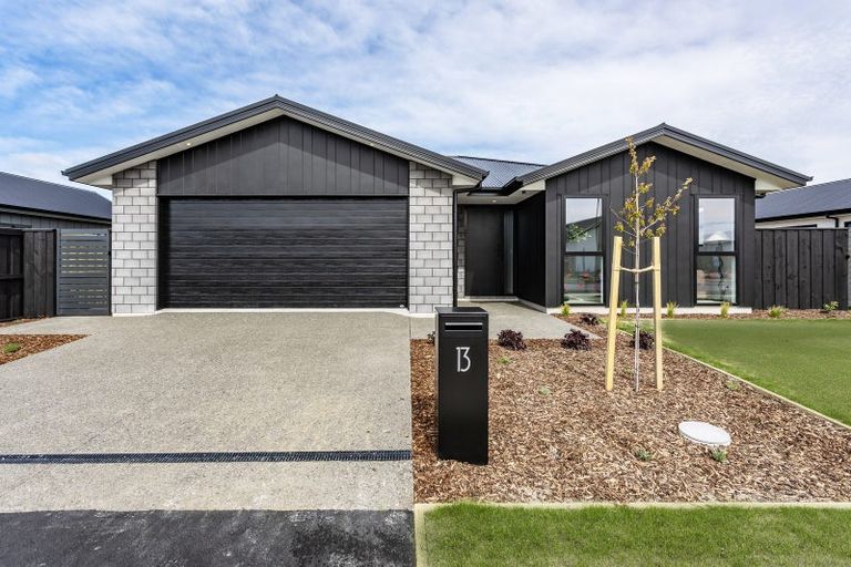 Photo of property in 13 Longfields Road, Lincoln, 7608