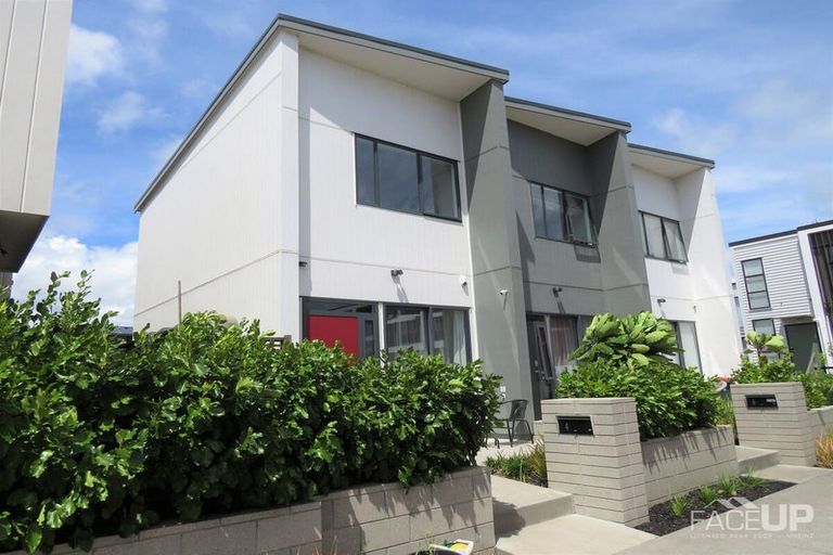 Photo of property in 4 Sidney Wallingford Way, Hobsonville, Auckland, 0616