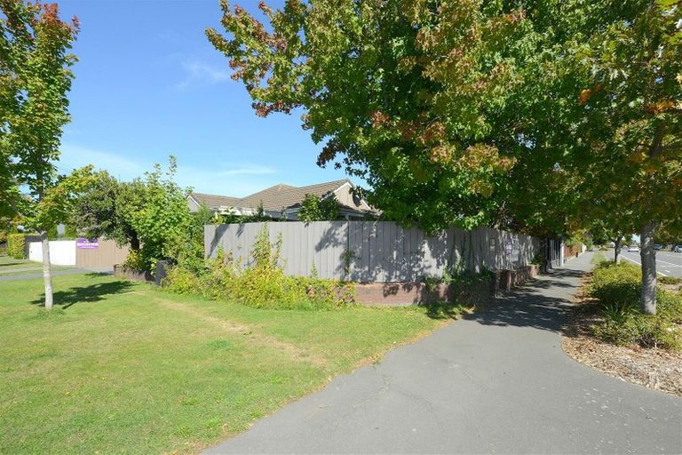 Photo of property in 164 Blighs Road, Strowan, Christchurch, 8052