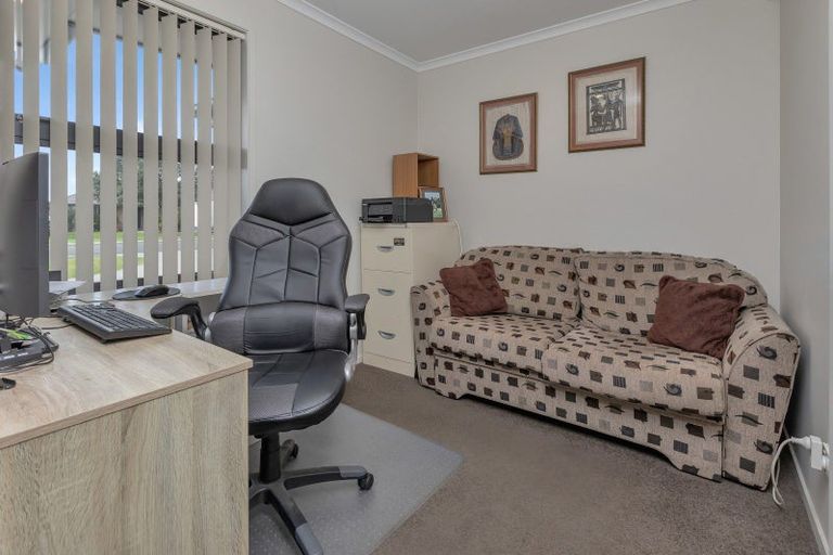 Photo of property in 5 Sando Way, One Tree Point, 0118