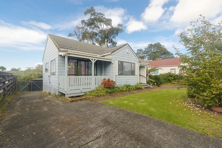 Photo of property in 5 Luanda Drive, Ranui, Auckland, 0612