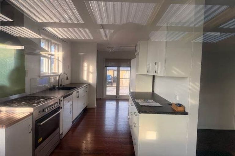 Photo of property in 25 Rawlings Street, Bader, Hamilton, 3206