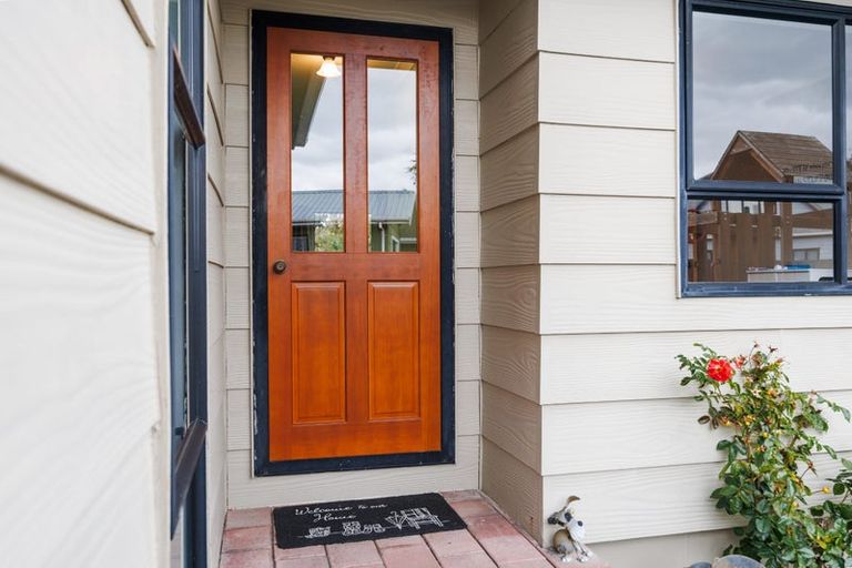 Photo of property in 15 Mountfort Grove, Feilding, 4702