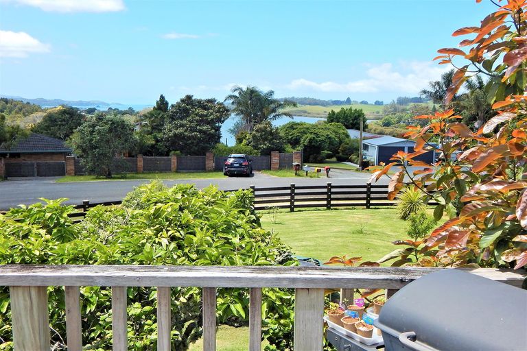 Photo of property in 45 Riverview Road, Kerikeri, 0230
