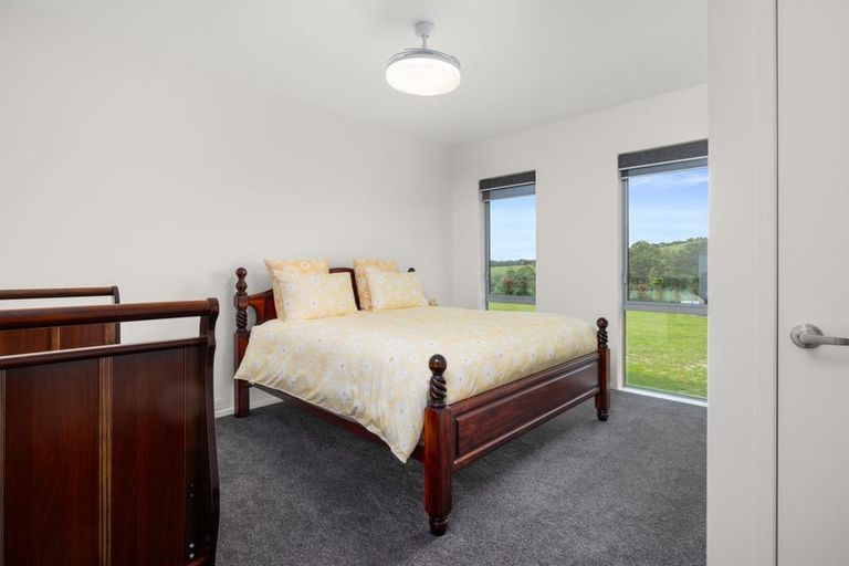 Photo of property in 15 Magnolia Tree Way, Kerikeri, 0294