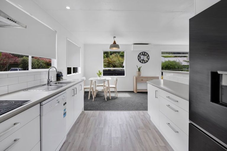 Photo of property in 17 Thames Street, Welbourn, New Plymouth, 4310