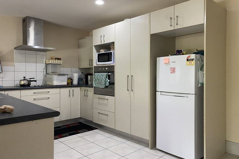 Photo of property in 4 Leadley Lane, Tawa, Wellington, 5028