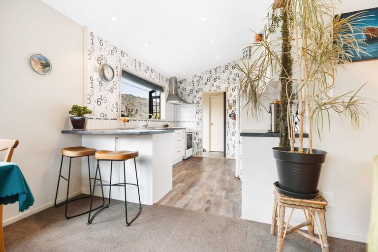 Photo of property in 1 Donegal Street, Cromwell, 9310