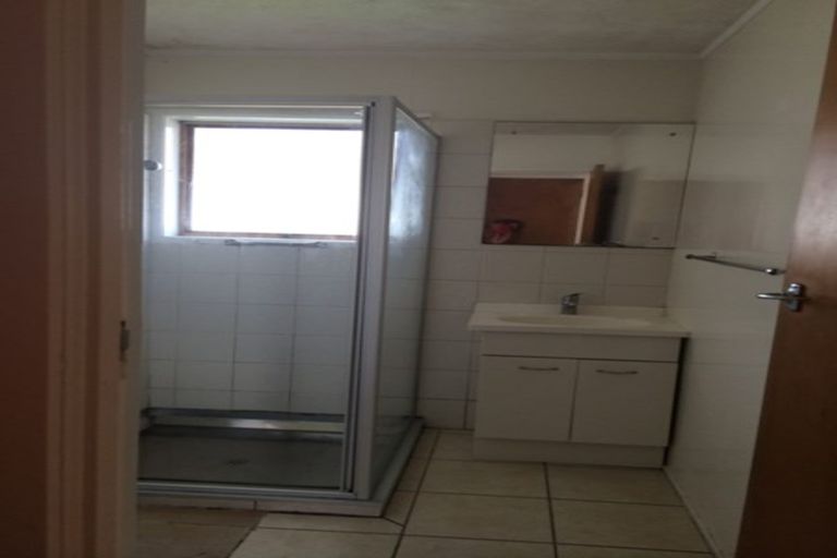 Photo of property in 3/48 Friedlanders Road, Manurewa, Auckland, 2102