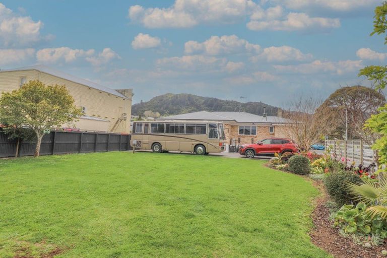 Photo of property in 413 Mackay Street, Thames, 3500