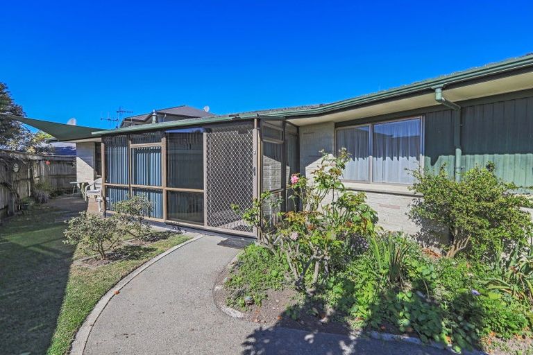 Photo of property in 23 Avondale Road, Taradale, Napier, 4112
