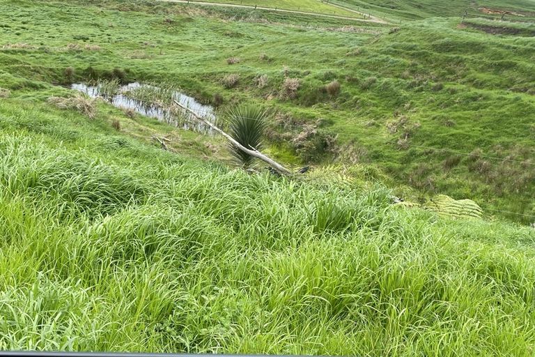 Photo of property in 5 Kakaramea Road, Kakaramea, Patea, 4598