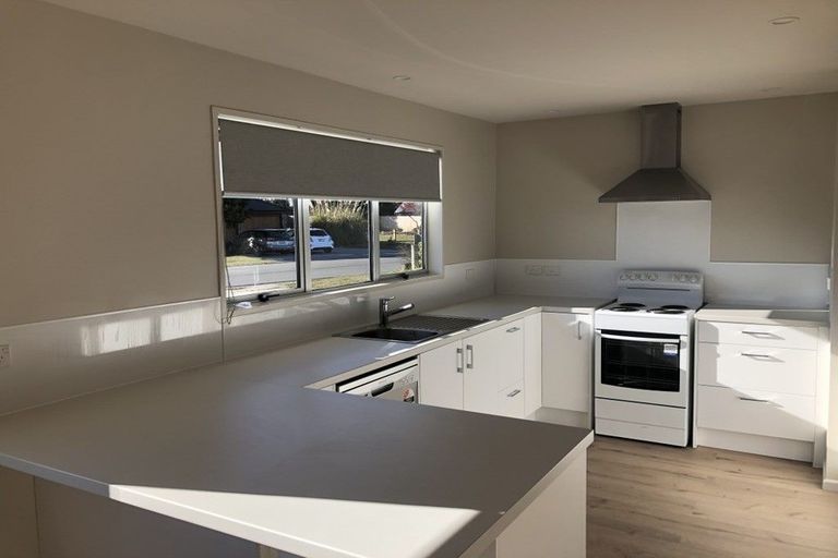 Photo of property in 25 Hunter Crescent, Wanaka, 9305