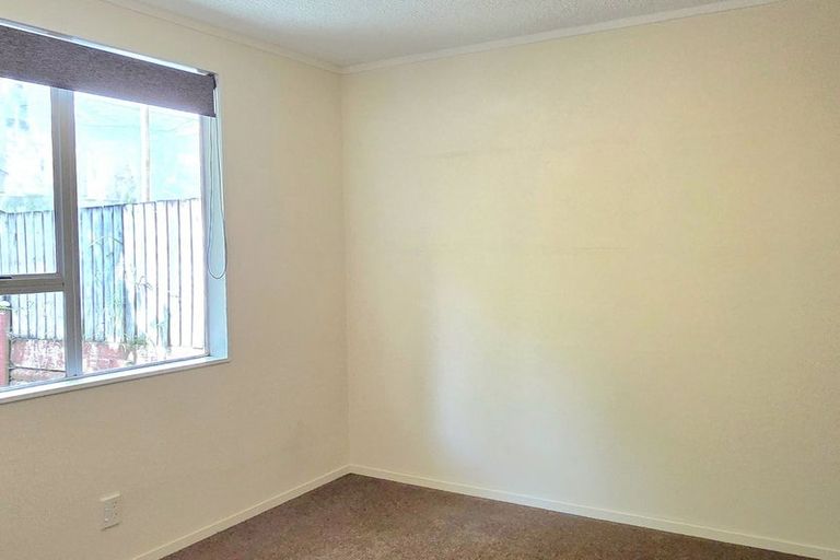 Photo of property in 3a Spruce Grove, Ranui, Porirua, 5024