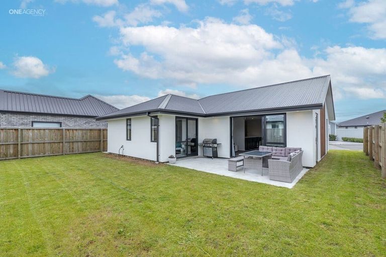 Photo of property in 10 Joslen Way, Kaiapoi, 7630