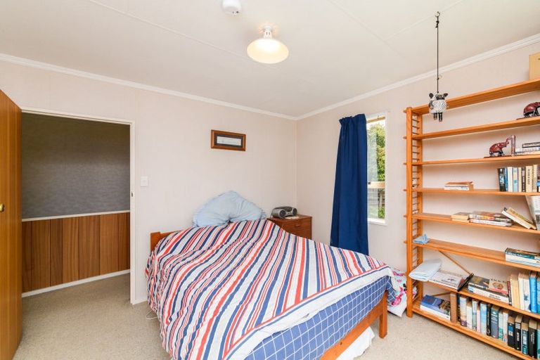 Photo of property in 16 Clifton Terrace, Fitzherbert, Palmerston North, 4410