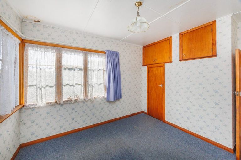 Photo of property in 14 Belvedere Crescent, Takaro, Palmerston North, 4412