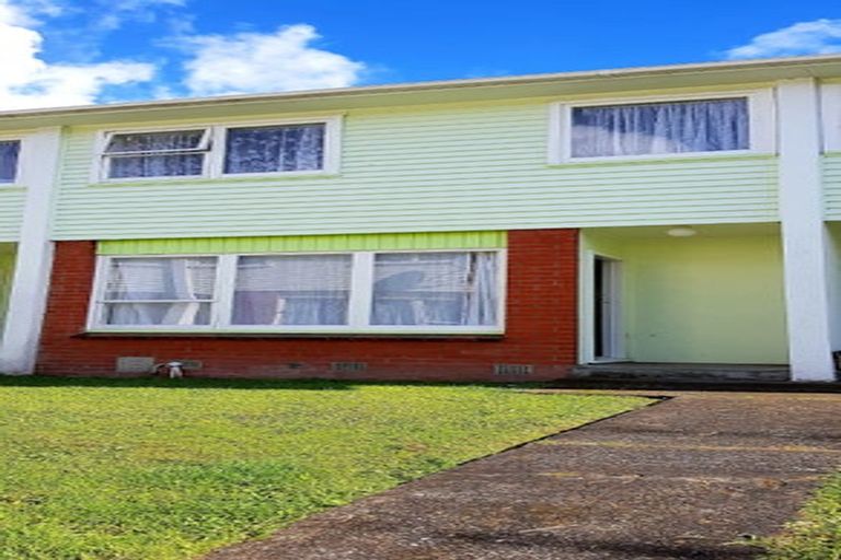 Photo of property in Oberon Flats, 48a Merton Street, Trentham, Upper Hutt, 5018