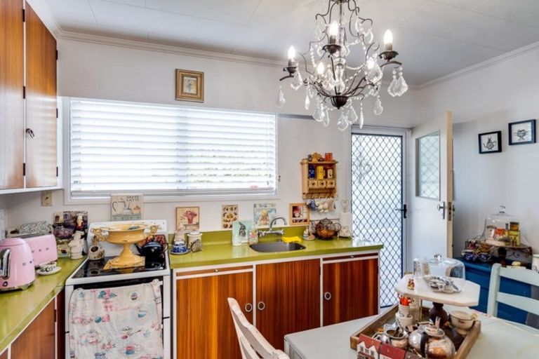 Photo of property in 10 Ashcroft Street, Pirimai, Napier, 4112