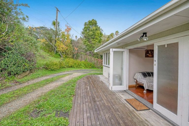 Photo of property in 14a Ocean View Road, Hatfields Beach, Orewa, 0931