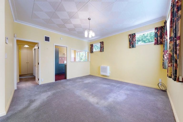 Photo of property in 469a Ohiro Road, Brooklyn, Wellington, 6021