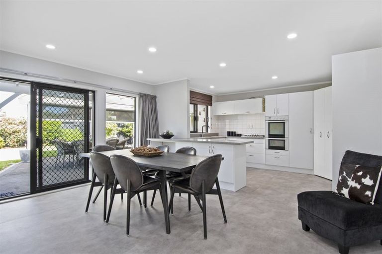Photo of property in 9 Russley Drive, Mount Maunganui, 3116
