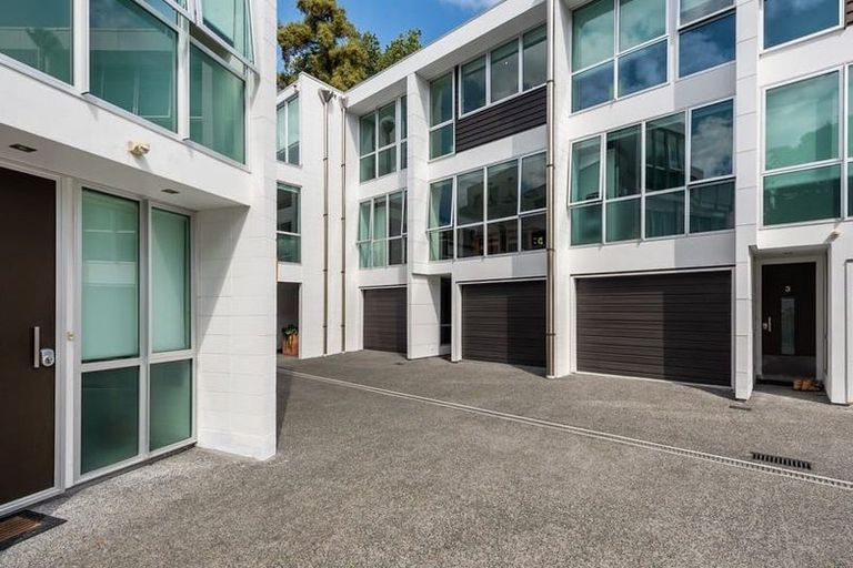 Photo of property in 1u4 Riro Street, Hamilton East, Hamilton, 3216