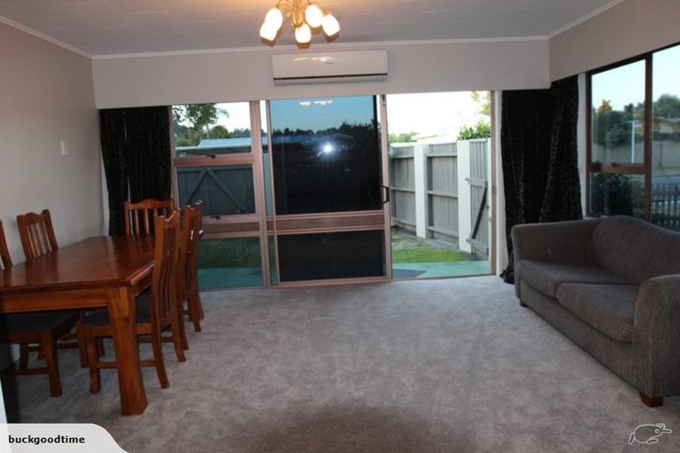 Photo of property in 10 Harpham Street, Taradale, Napier, 4112