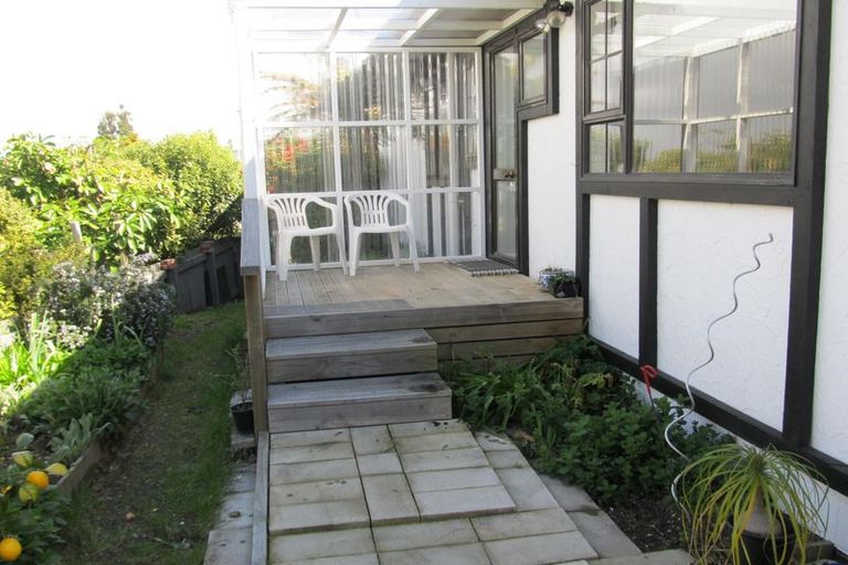 Photo of property in 40 Puriri Street, Hilltop, Taupo, 3330