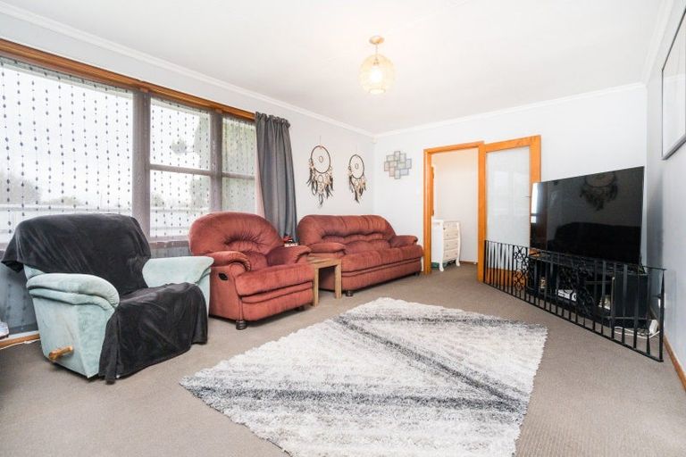 Photo of property in 87 Sutherland Crescent, Westbrook, Palmerston North, 4412