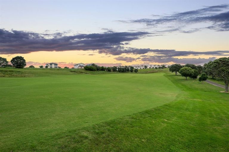 Photo of property in 4 Whale Bay Rise, Gulf Harbour, 0930